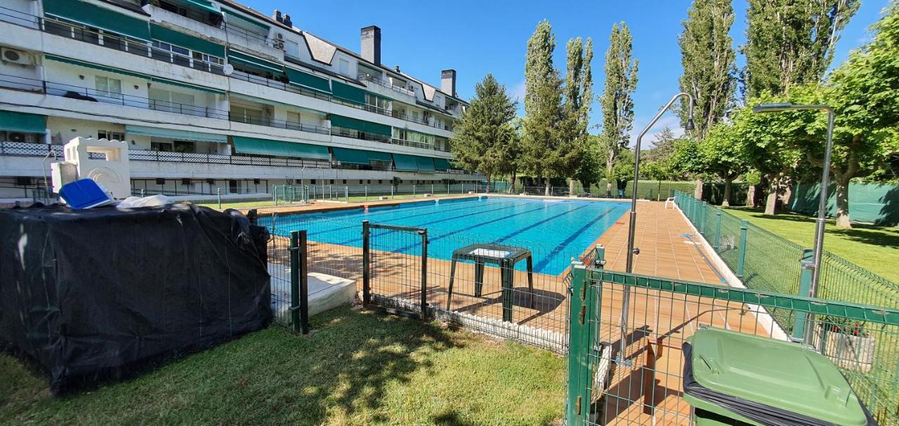 Casa Javi Apartment Pelayos de la Presa Bagian luar foto
